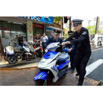 眾多且不守規矩的電動車在路上，給交通治理帶了極大困擾